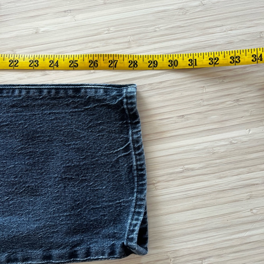Levi’s Ribcage High Waist Jeans 30x29 - Picture 4 of 5